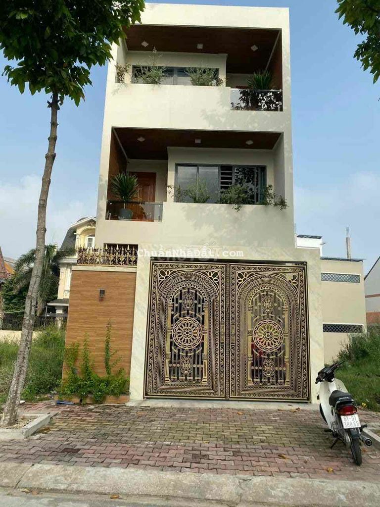 NHÀ ĐẸP XỊN XÒ KHU DÂN CƯ HIỆP ThÀNH 3 NGAY CHUNG CƯ