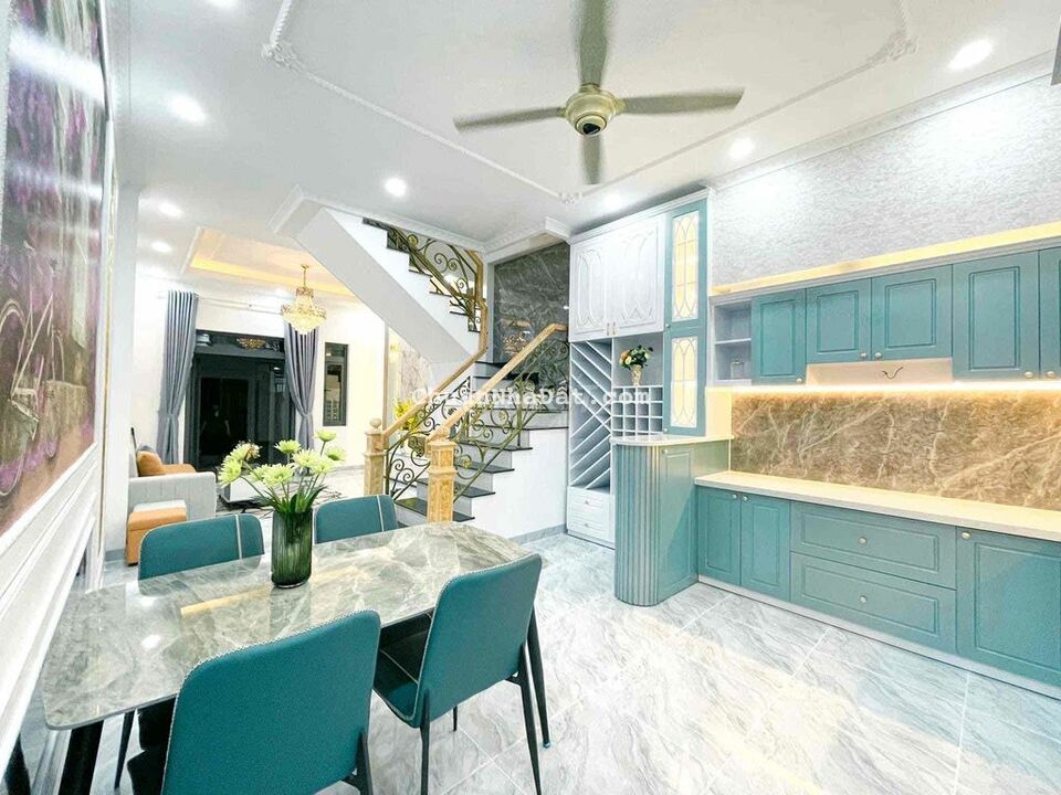 NHÀ ĐẸP SANG TRỌNG CAO CẤP PHÚ LỢI GẦN VÒNG XOAY HIỆP THÀNH 3