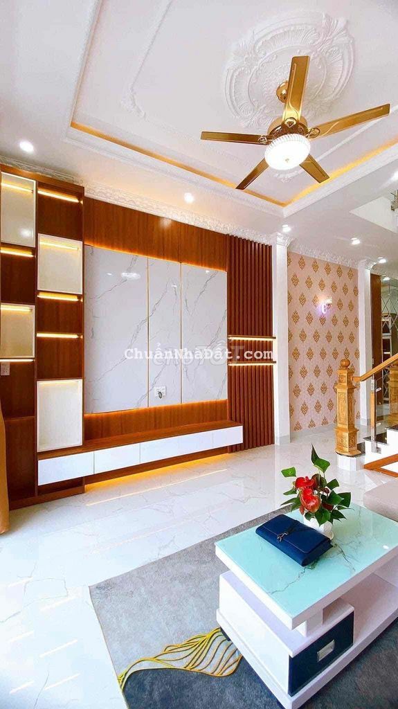 NHÀ ĐẸP SANG TRỌNG MẶT TIỀN DX39 PHÚ MỸ