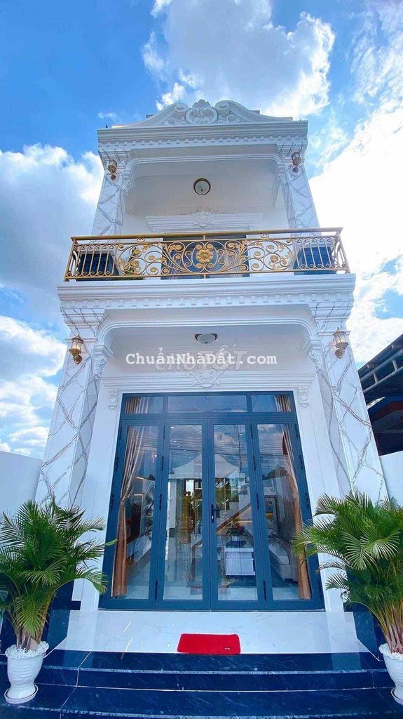 NHÀ ĐẸP SANG TRỌNG MẶT TIỀN DX39 PHÚ MỸ