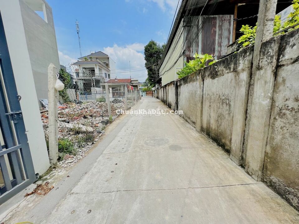 Bán nhà phường Phú Lợi Thủ Dầu Một, nhà vị trí trung tâm giá cực rẻ