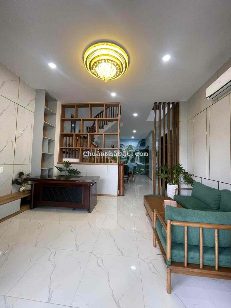 NHÀ ĐẸP TRỆT 2 LẦU GIÁ CỰC TỐT MẶT TIỀN Dx26 PHÚ MỸ