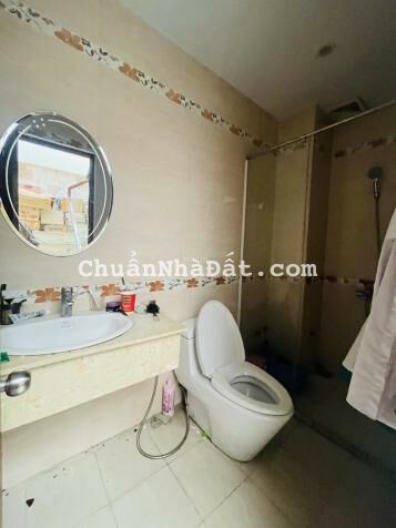 Tầm giá 9 tỷ sở hữu nhà 3 tấm KDC dân trí an ninh có công viên gần Metro XLHN DT full 106m ngang 5