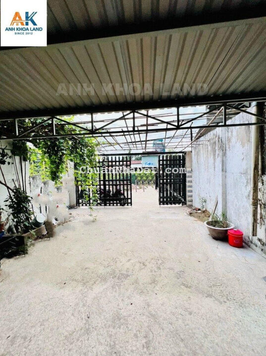 Bán Nhà 1T1L ô tô ngủ trong nhà - Phạm Văn Đồng - Linh Tây - 108m2 - ngang 5m - 2PN - 2WC Bán Nhà 1T1L ô tô ngủ trong nhà - Phạm Văn Đồng - Linh Tây - 108m2 - ngang 5m - 2PN - 2WC