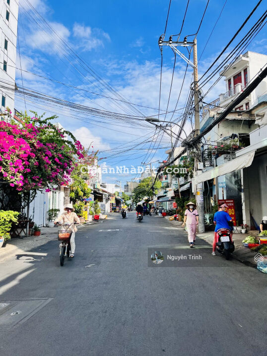 Ngộp Bank! Giảm 3tỷ nhà mặt tiền KD Mọi Ngành Nghề đường 9 Linh Tây, thông ra Kha Vạn Cân. Dt 110m2 Ngộp Bank! Giảm 3tỷ nhà mặt tiền KD Mọi Ngành Nghề đường 9 Linh Tây, thông ra Kha Vạn Cân. Dt 110m2