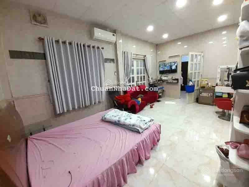 Bán Nhà Gần Quốc Lộ 1K, Linh Xuân Thủ Đức 130m2, Chỉ 5 Tỷ Nhỉnh, HXH, sát MT giảm kịch sàn 1.6tỷ