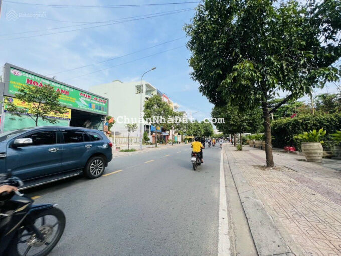 Nhà Mặt Tiền KD, VP, Dịch Vụ cho Thuê Sát Phạm Văn Đồng gần Quỹ Đất Vingroup Tiềm năng.143m2 ngang 6 Nhà Mặt Tiền KD, VP, Dịch Vụ cho Thuê Sát Phạm Văn Đồng gần Quỹ Đất Vingroup Tiềm năng.143m2 ngang 6