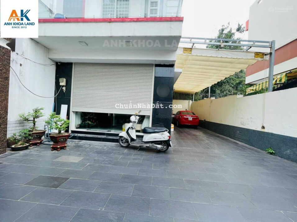 Giảm 700tr - bán nhà biệt thự Hoàng Diệu 2 - 151.95m2 - ngang 8,3m - ngã tư Thủ Đức - 8, x tỷ Giảm 700tr - bán nhà biệt thự Hoàng Diệu 2 - 151.95m2 - ngang 8,3m - ngã tư Thủ Đức - 8, x tỷ