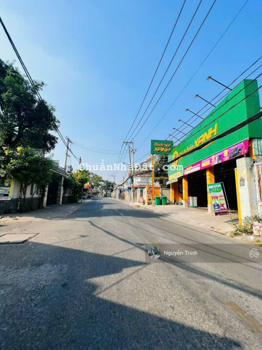 Bán nhà mặt tiền ngang 9M đường thông các hướng gần Hoàng Diệu 2, Đại Học Ngân Hàng, Giá TL tốt