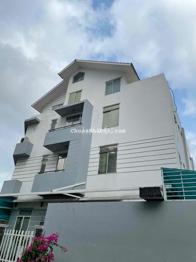 Biệt thự 2 Mặt Tiền 10x20m KDC Gia Hoà P.Long B Q9 Biệt thự 2 Mặt Tiền 10x20m KDC Gia Hoà P.Long B Q9