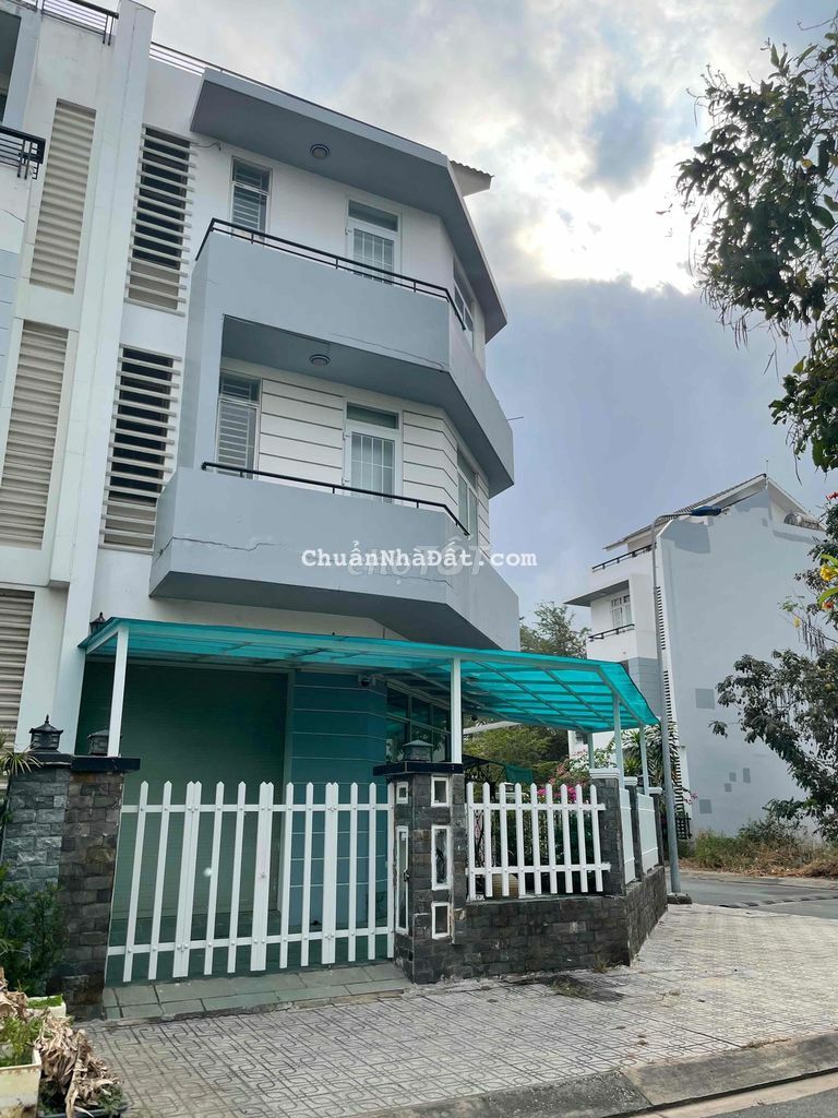 Biệt thự 2 Mặt Tiền 10x20m KDC Gia Hoà P.Long B Q9 Biệt thự 2 Mặt Tiền 10x20m KDC Gia Hoà P.Long B Q9