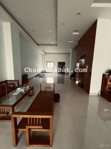 Căn hộ mặt tiền Hồ Văn Tư, 1 hầm 1T4L. Mới Xây Kiên cố, có thang máy, thu nhập ổn định ngang 9m Căn hộ mặt tiền Hồ Văn Tư, 1 hầm 1T4L. Mới Xây Kiên cố, có thang máy, thu nhập ổn định ngang 9m