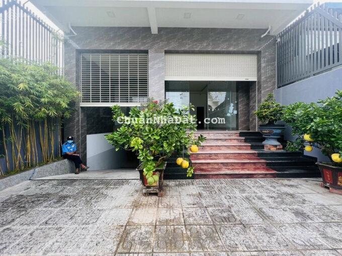 Căn hộ mặt tiền Hồ Văn Tư, 1 hầm 1T4L. Mới Xây Kiên cố, có thang máy, thu nhập ổn định ngang 9m Căn hộ mặt tiền Hồ Văn Tư, 1 hầm 1T4L. Mới Xây Kiên cố, có thang máy, thu nhập ổn định ngang 9m