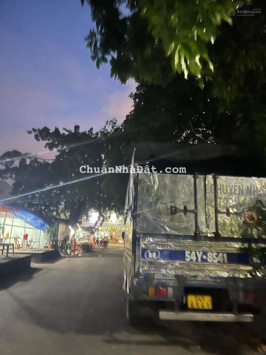 Kiến trúc Biệt Thự Vườn - Đường xe Tải - Gia chủ cần chuyển nhượng 240m HIẾM CÓ chỉ 64m tr.m2