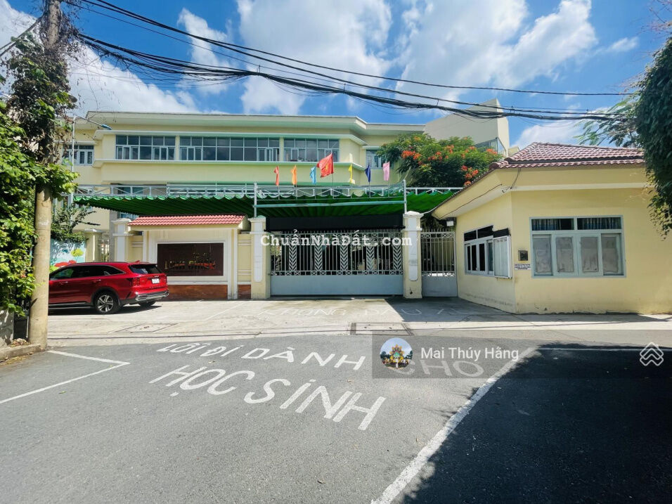 Phân khúc 3 tỷ nhà 1T1L đầy đủ công năng - vào ở liền - đường ôtô - thông - ngay trung tâm Thủ Đức