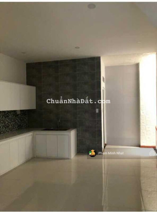 Nhà rẻ nhất Linh Tây, Thủ Đức, nhà hẻm xe hơi 7 chổ vào tới nhà, Linh Tây Gần chợ Thủ Đức