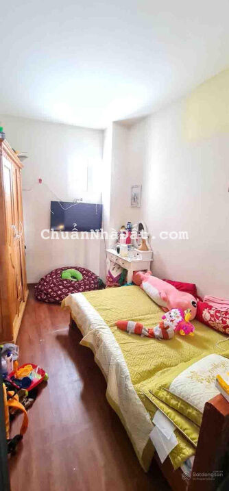 Bán nhà Kha Vạn Cân, Linh Chiểu, Thủ Đức 50m2, 3 tầng, 4pn chỉ 2. xx tỷ, mới ở ngay