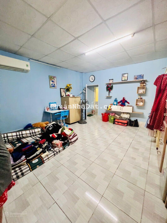 Nhà 1T 1Lầu - 3PN, ngay trung tâm Võ Văn Ngân gần Vincom TĐức, gần 60m2 chuẩn, hơn 4 tỷ xíu quá mêm Nhà 1T 1Lầu - 3PN, ngay trung tâm Võ Văn Ngân gần Vincom TĐức, gần 60m2 chuẩn, hơn 4 tỷ xíu quá mêm