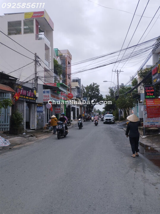 Nhà bán Hiệp Bình Chánh - 70m đất - hẻm thông ô tô 5 chỗ - Ngay KFC Hiệp Bình - CHỉ 5 tỷ 900 Tl