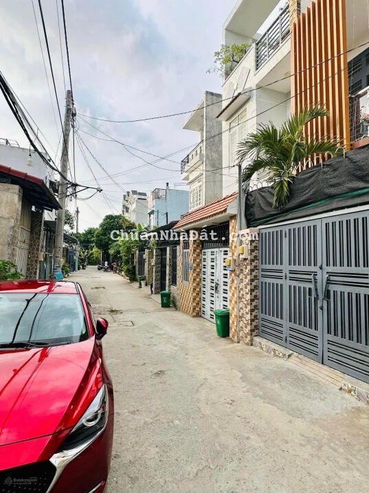 Giảm 800tr căn nhà 1T1L Hiệp Bình Chánh - nhà 2 MT hẻm oto tránh 72m2 (ngang 4m) hơn 5 tỷ