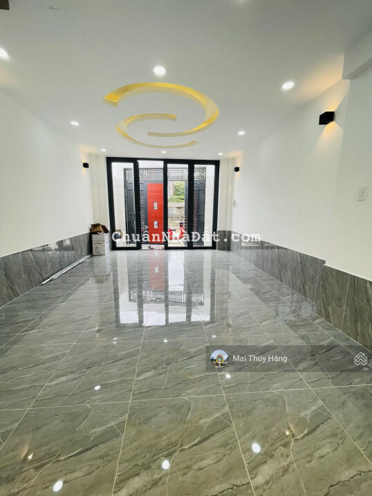 Nhà mới 100%-1T3L-TK hiện đại, ôtô để trong nhà rất thoáng, có TK TM nếu cần, nội thất cao cấp