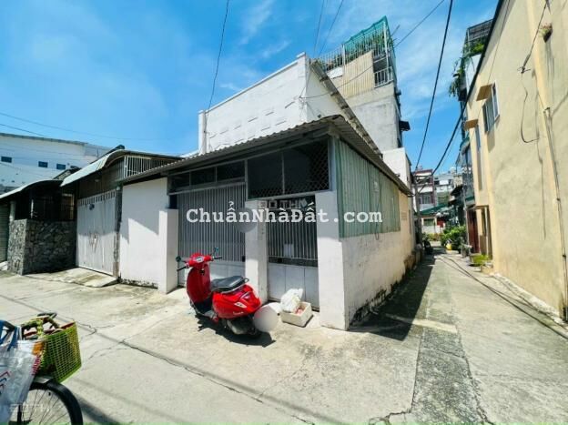 Hiếm-Căn góc mặt tiền hẻm xe tải thông ngay UBND phường Linh Đông giá đầu tư sẵn thu nhập