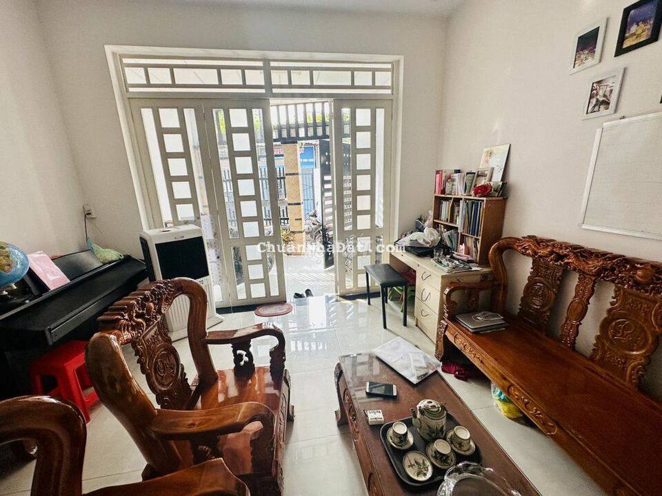 Bán nhà 80m2 - 2 tầng, hẻm xe hơi sát đường Phú Châu, Tam Bình,Thủ Đức