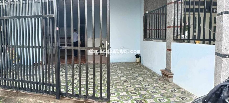 BÁN NHÀ TRẢNG BOM ĐƯỜNG NGUYỄN HOÀNG 97M2, GIÁ 950, SỔ RIÊNG