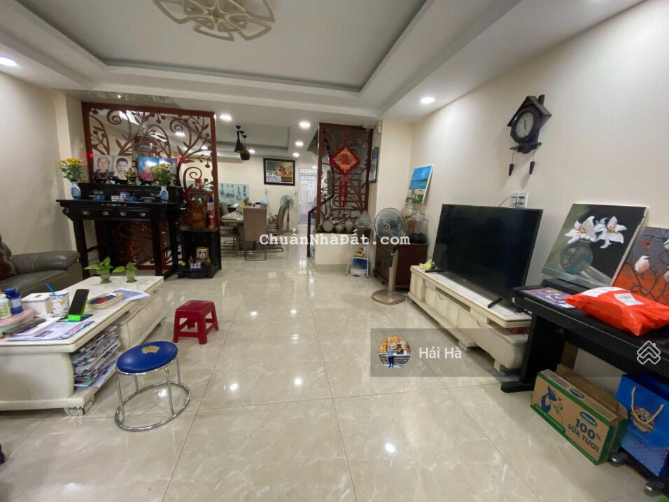 Bán nhà đường Trường Sơn, gần sân bay Tân Sơn Nhất DT: 5x20m nhà 3 tầng đẹp, 2 mặt tiền thoáng gió