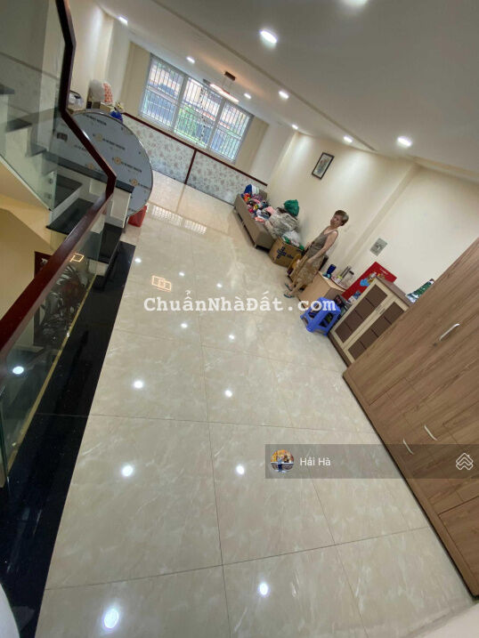 Bán nhà đường Trường Sơn, gần sân bay Tân Sơn Nhất DT: 5x20m nhà 3 tầng đẹp, 2 mặt tiền thoáng gió