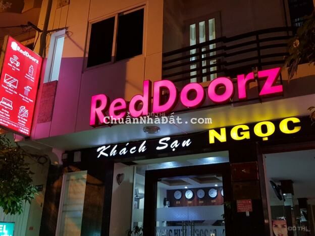 Bán KS MTNB Bàu Cát, P14, Tân Bình DT 8x14m, đúc 5 lầu, ST. 21 phòng đẹp, HĐT 60tr/th, giá 24 tỷ Bán KS MTNB Bàu Cát, P14, Tân Bình DT 8x14m, đúc 5 lầu, ST. 21 phòng đẹp, HĐT 60tr/th, giá 24 tỷ