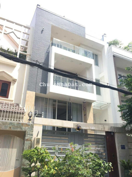 Cần bán nhà hẻm xe hơi đường Hoàng Hoa Thám, P13 Tân Bình. DT: 6.5x24m, trệt 2 lầu giá chỉ 11.5 tỷ