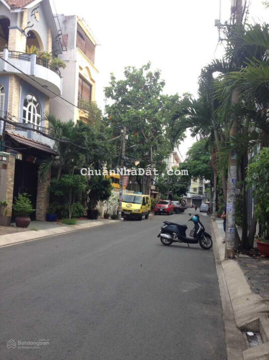 Bán nhà 7m x 23m hẻm nhựa 8m Hoàng Hoa Thám, 177m2, 3 tầng, giá 18.5 tỷ