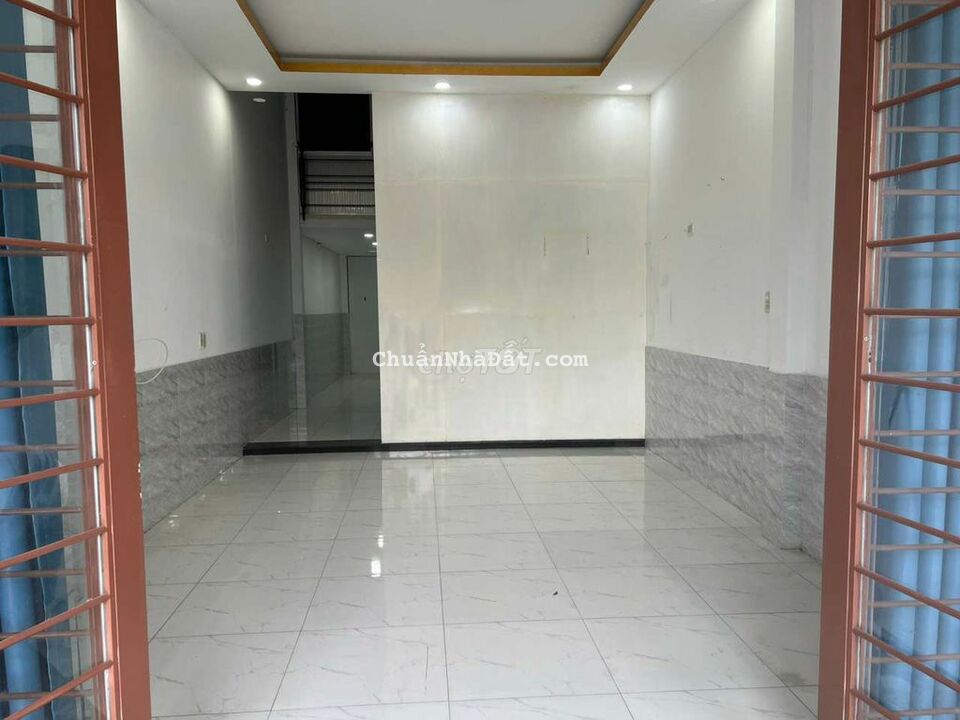 Nhà bán gấp chính chủ Ngang 4 Dài 10m 2 tầng G 3t4