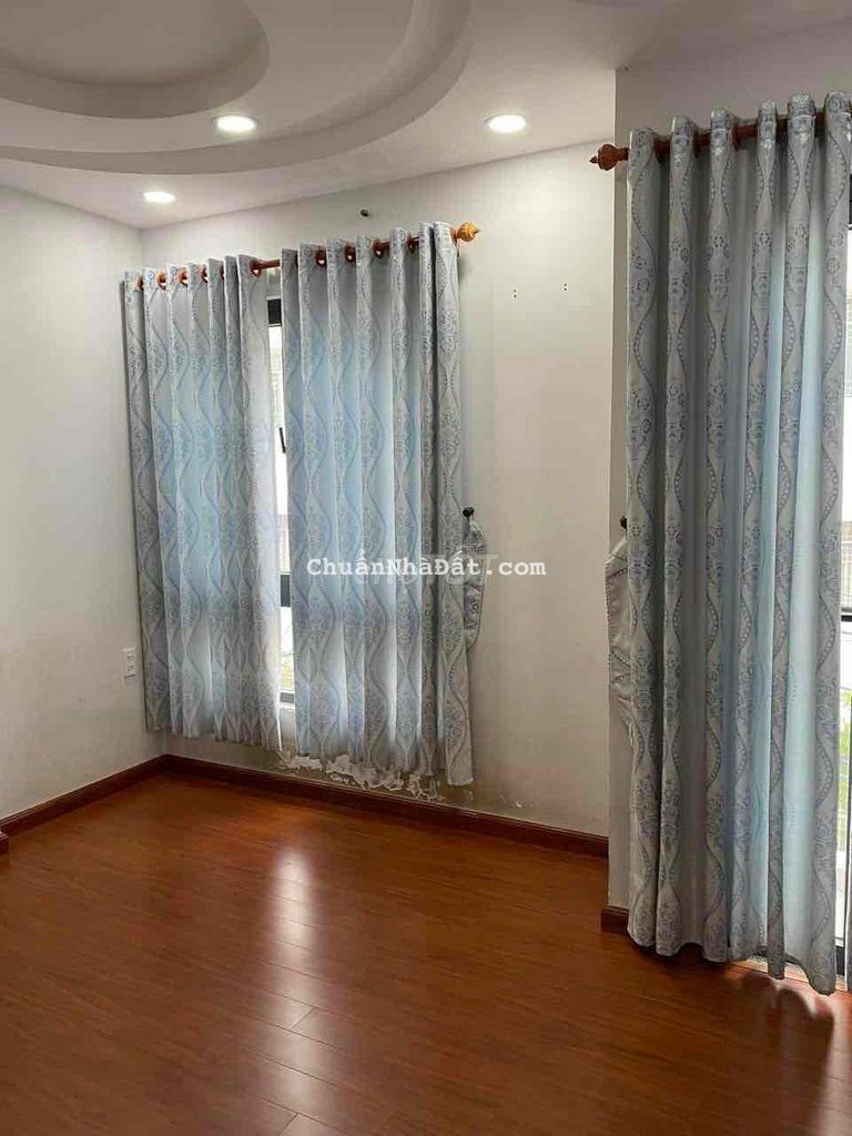 Lô góc-trung tâm Tân Bình, 4x8, mặt tiền đường Năm Châu