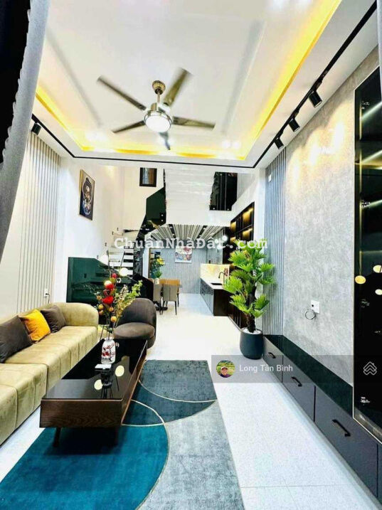 Nhà Đẹp, Giá Rẻ Đường CMT8, P.7 (40M2) 3 Lầu 6.9 Tỷ. Nhà Đẹp, Giá Rẻ Đường CMT8, P.7 (40M2) 3 Lầu 6.9 Tỷ.