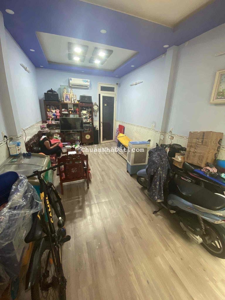 BÁN NHÀ PHƯỜNG 7 TÂN BÌNH - CÁCH MẶT TIỀN  ĐƯỜNG 1 CĂN - HOÀN CÔNG ĐỦ