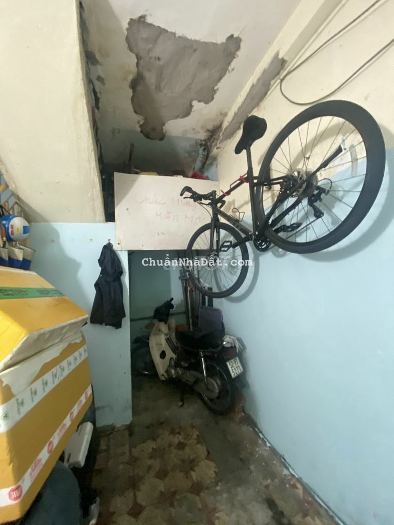 GẤP BÁN CHIA TÀI SẢN - MẶT TIỀN CMT8 - SỔ VUÔNG ĐẸP - 44M2 – 9.xíu TỶ.