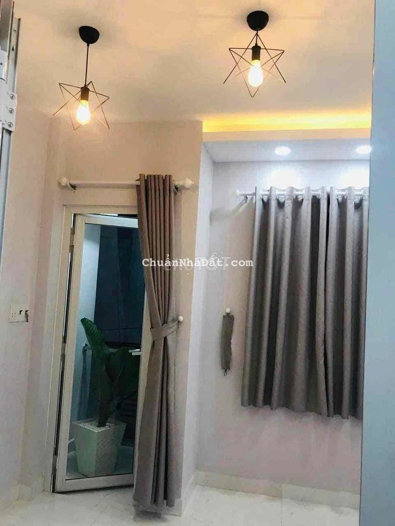 Nhà ngay công viên Lê Thị Riêng, cách HXH 15m, đang có dòng tiền Nhà ngay công viên Lê Thị Riêng, cách HXH 15m, đang có dòng tiền