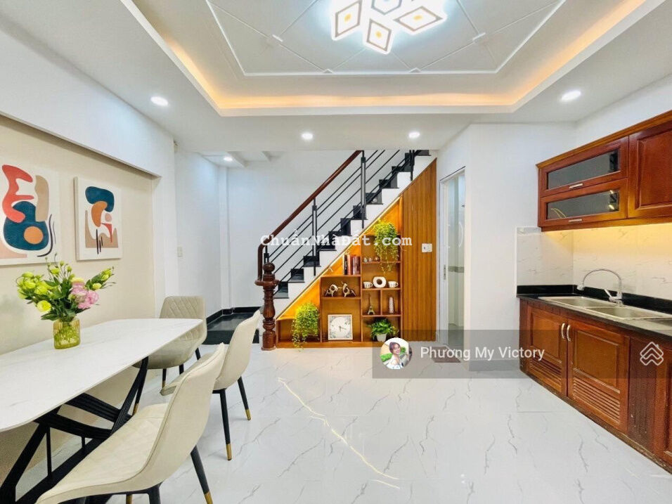 Cần bán gấp nhà mới xây đường Đồng Xoài, 54m2, 4 tầng, chỉ 6.6 tỷ tl