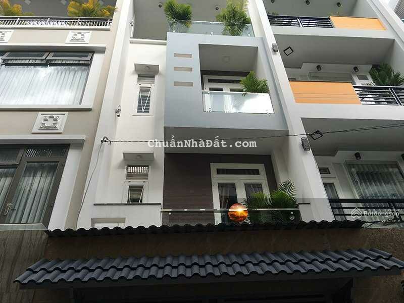 Xuất cảnh bán nhà hẻm xe hơi đậu trước nhà, 5x10m, 3 lầu, giá 7.8 tỷ, Nhất Chi Mai, Tân Bình