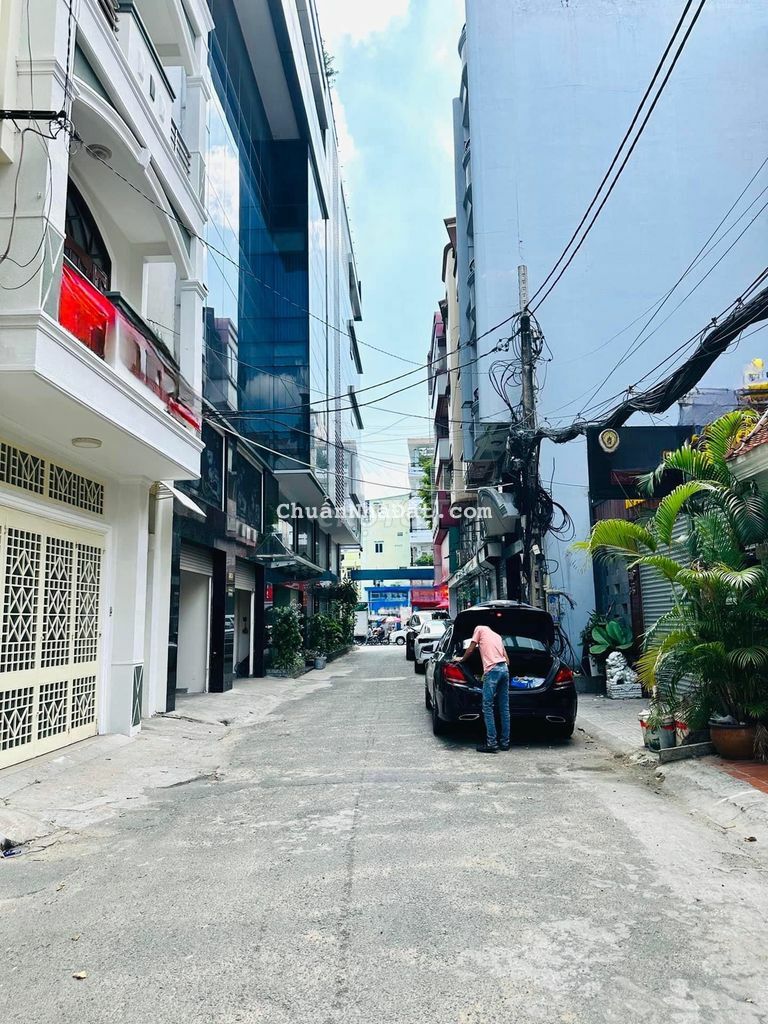 Hẻm 10M xe tải tránh thông - 4 TẦNG - Gần công viên HVT - Nhỉnh 11 TỶ