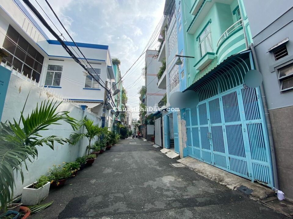 KHU VIP - TÂN BÌNH - ĐẤT VUÔNG A4 – 129TR/M2 - Ô TÔ QUAY ĐẦU.