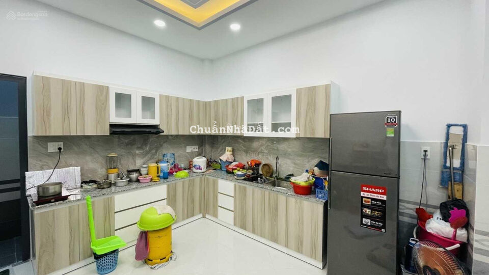 Bán nhà Âu Cơ, Quận Tân Bình HXH 56m2 4tầng BTCT ngay vòng xoay Lê Đại Hành mới tinh nhỉnh 6tỷ