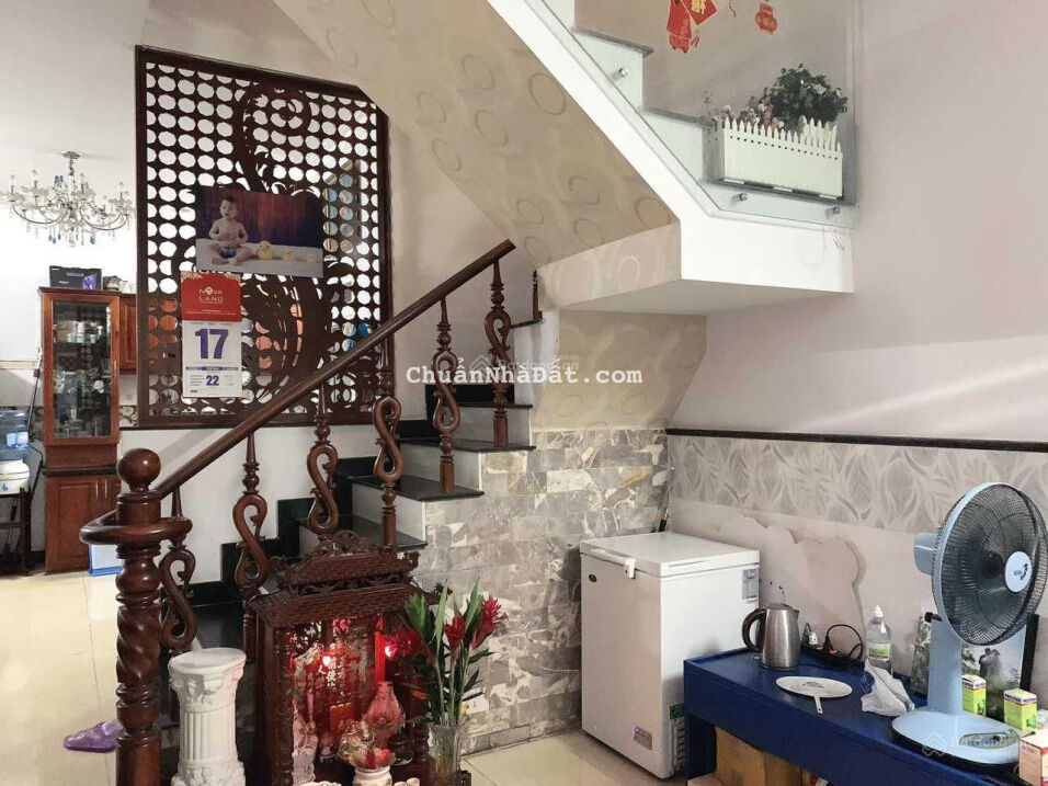 Bán nhà đường Thân Nhân Trung, 4 tầng, 5.1x12m, Phường 13, Tân Bình, giá 11. X tỷ Bán nhà đường Thân Nhân Trung, 4 tầng, 5.1x12m, Phường 13, Tân Bình, giá 11. X tỷ