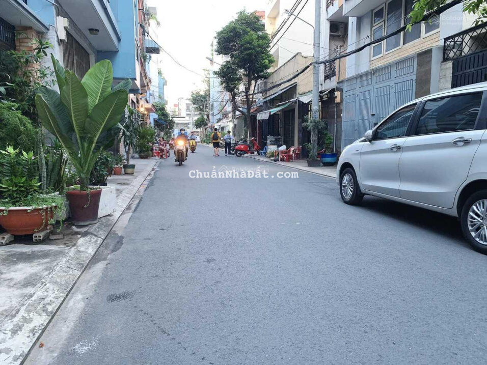 Bán nhà đường Thân Nhân Trung, 4 tầng, 5.1x12m, Phường 13, Tân Bình, giá 11. X tỷ Bán nhà đường Thân Nhân Trung, 4 tầng, 5.1x12m, Phường 13, Tân Bình, giá 11. X tỷ