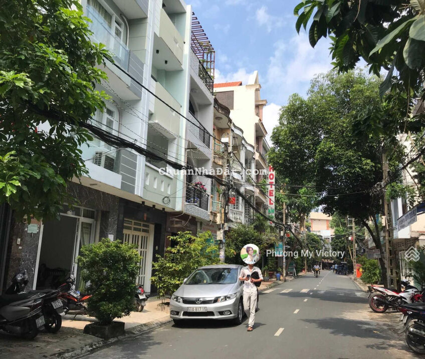 Bán gấp nhà hẻm 10m Nguyễn Minh Hoàng, khu K300, P. 12 - (68m2) - 12.5 tỷ