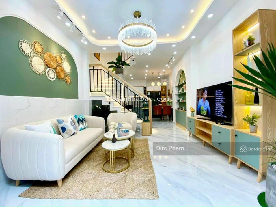 Bán nhà 2 tầng HXH 5m nhựa đường Trần Mai Ninh, P12, DT: 4x18m, giá: 7.2 tỷ TL Bán nhà 2 tầng HXH 5m nhựa đường Trần Mai Ninh, P12, DT: 4x18m, giá: 7.2 tỷ TL