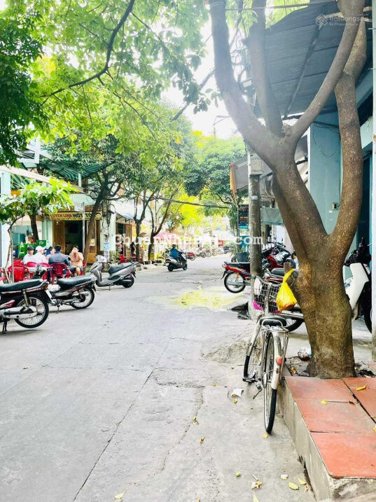 Bán nhà đường 8m, 4 tầng, 4x18m, Phan Sào Nam, Phường 11, Tân Bình, giá chỉ 11. X tỷ Bán nhà đường 8m, 4 tầng, 4x18m, Phan Sào Nam, Phường 11, Tân Bình, giá chỉ 11. X tỷ