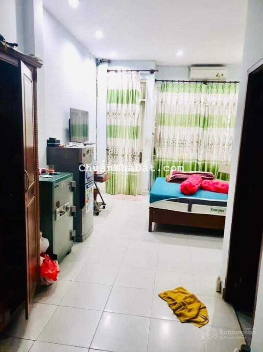 Bán nhà đường 8m, 4 tầng, 4x18m, Phan Sào Nam, Phường 11, Tân Bình, giá chỉ 11. X tỷ Bán nhà đường 8m, 4 tầng, 4x18m, Phan Sào Nam, Phường 11, Tân Bình, giá chỉ 11. X tỷ